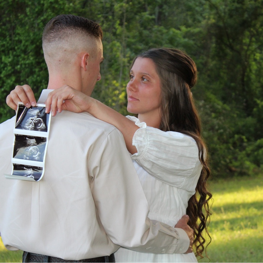 Welcome to my closet! - Picture 4 of 5